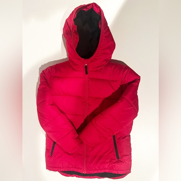 Medium ( 8 ) Red Hooded Puffy Jacket with Black Fleece Lining - Picture 1 of 8